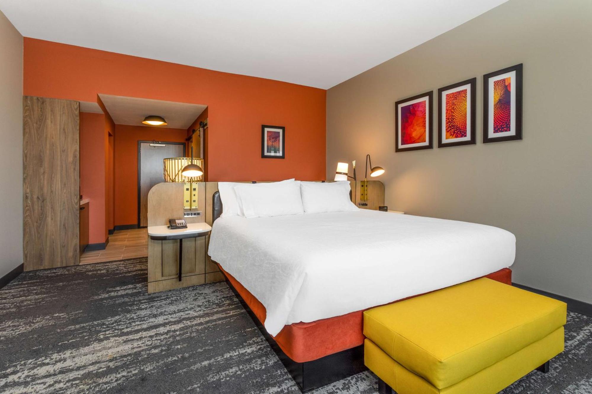 Hilton Garden Inn Hays, Ks Экстерьер фото