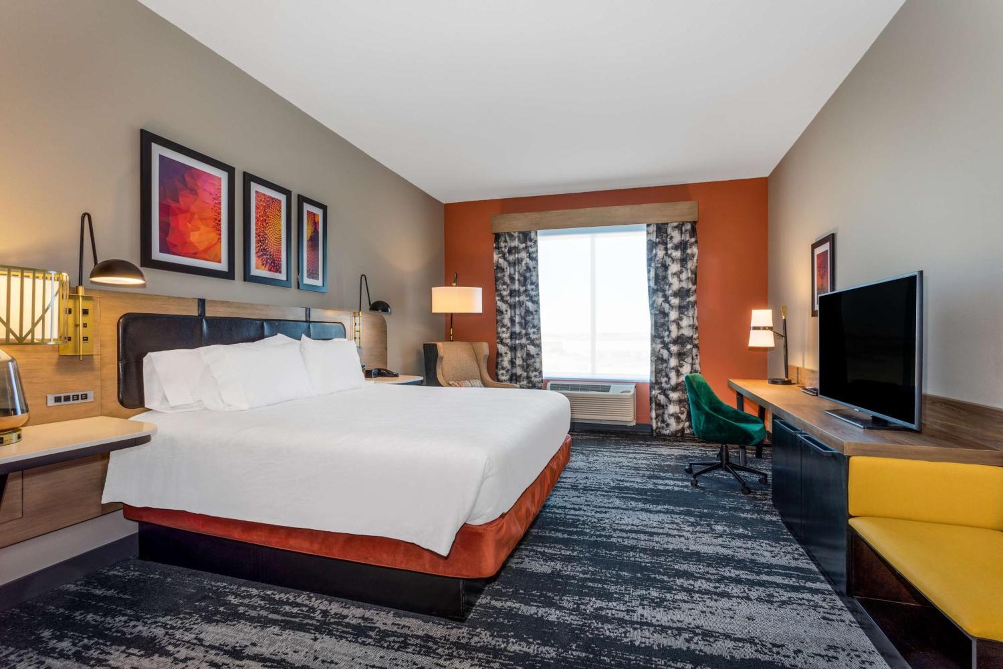 Hilton Garden Inn Hays, Ks Экстерьер фото